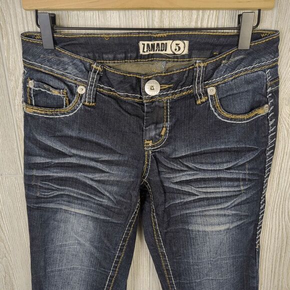 Zanadi Bootcut Jeans Dark Wash Contrast Stitching Y2K Embellished Pockets Size 6 - Picture 2 of 7